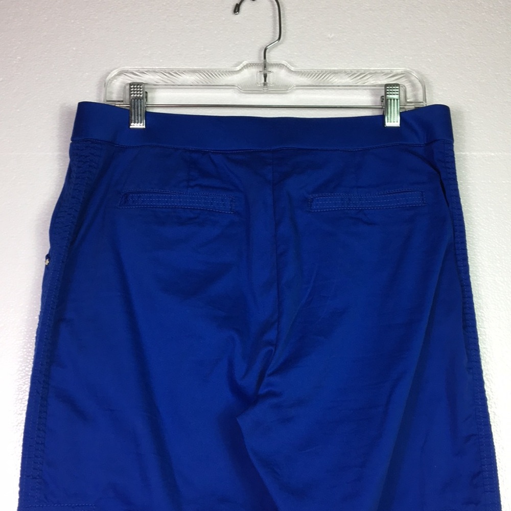Chicos Pants womens Blue crop stretch band zip up Cargo Pockets Size 8 (1) Cuffs - Picture 6 of 12